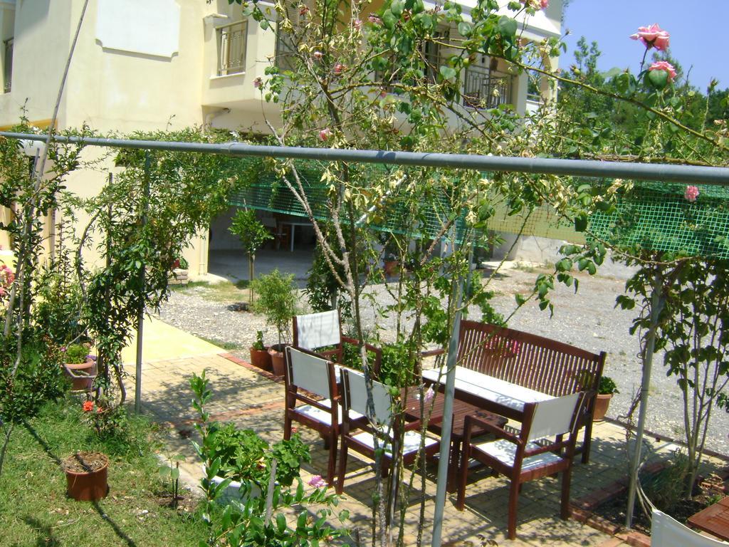 Scorpios Apartments Dassia (Corfu) Exterior foto