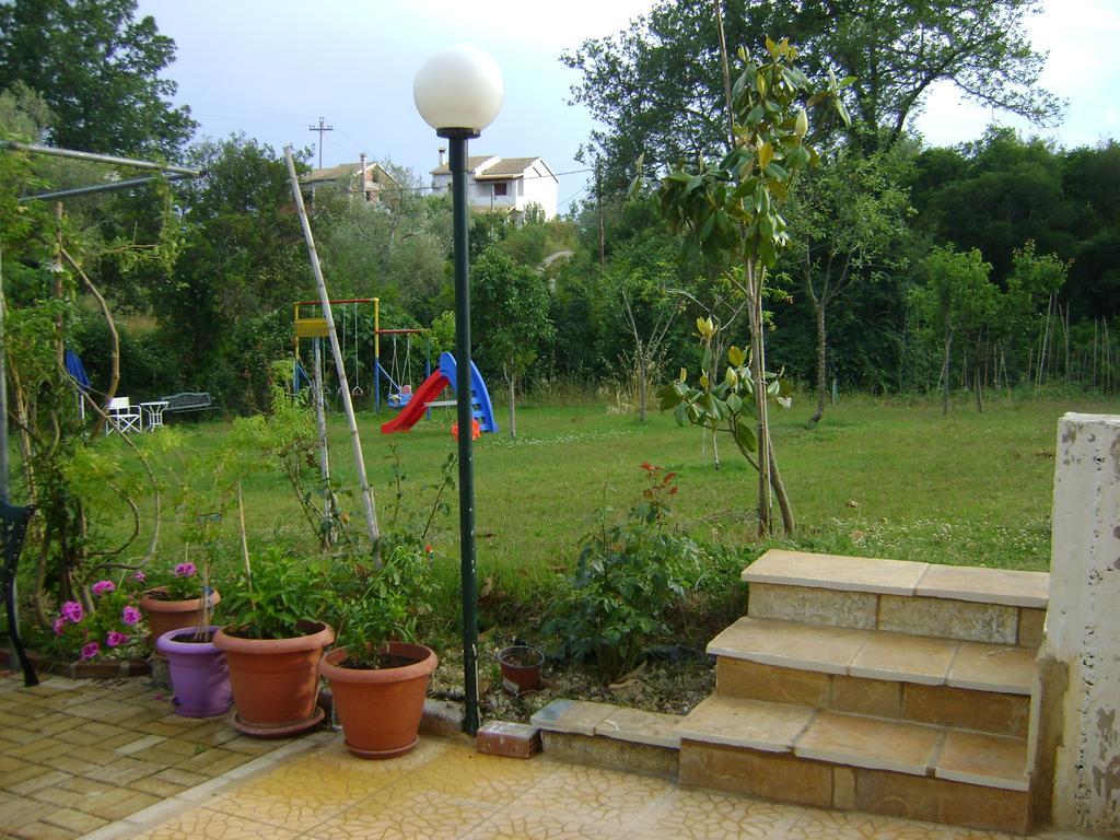 Scorpios Apartments Dassia (Corfu) Exterior foto